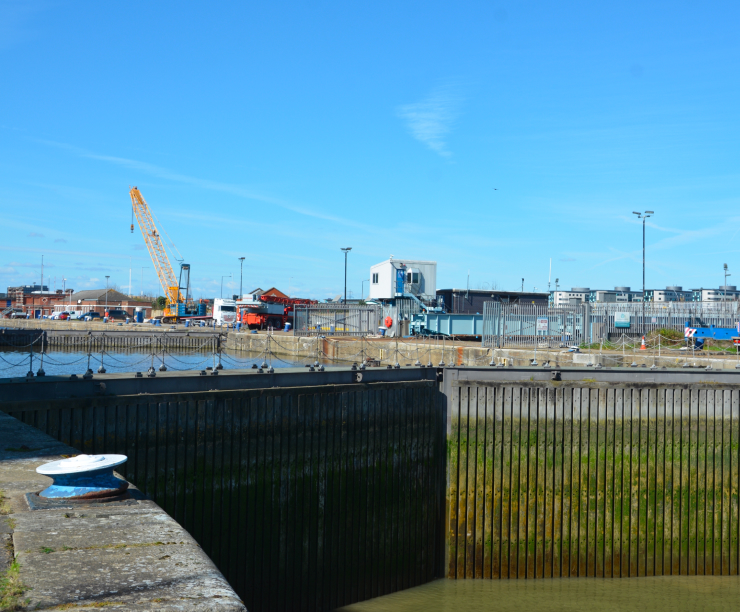 Locks | KGV Lock | Thames Lock | What We Do | Engineering | Royal Docks Waterways